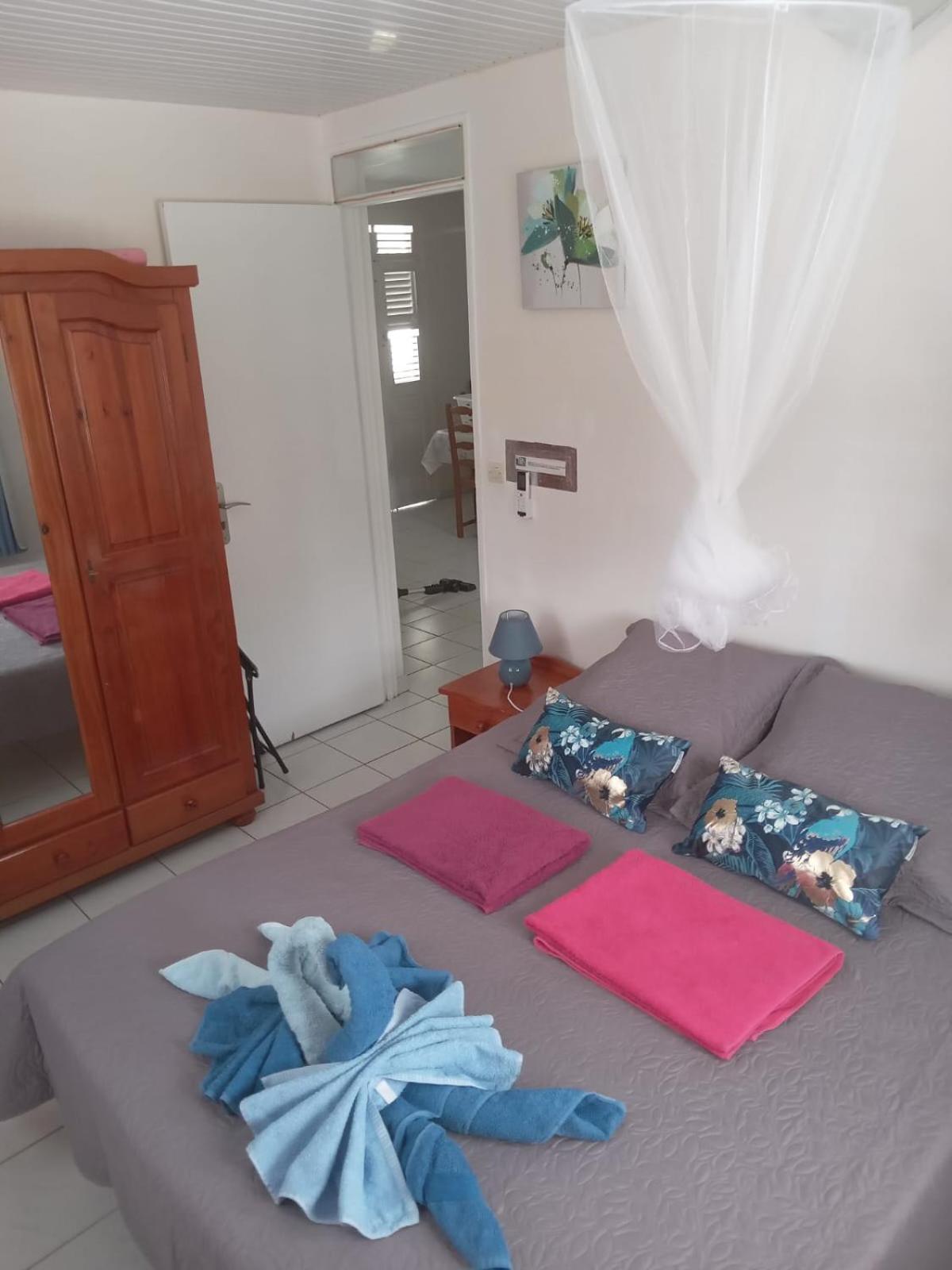Appartamento Les Orchidees Sainte-Anne Esterno foto